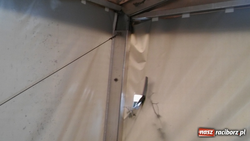 Zdjęcie w galerii na portalu naszraciborz.pl: Zniszczenia w Aquabraxie były ogromne. Ośrodek działa już normalnie FOTORELACJA wiadomości z regionu