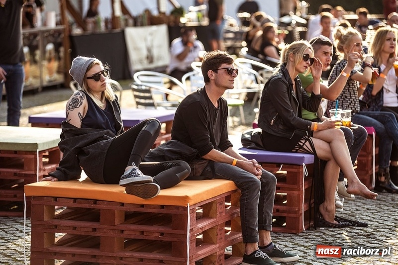 Zdjęcie w galerii na portalu naszraciborz.pl: W hotelach wszystko zabukowane. Organizatorzy INTRO Festivalu szukają wolnych miejsc noclegowych  wiadomości z regionu