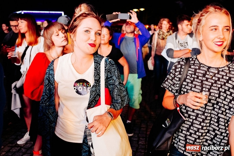 Zdjęcie w galerii na portalu naszraciborz.pl: W hotelach wszystko zabukowane. Organizatorzy INTRO Festivalu szukają wolnych miejsc noclegowych  wiadomości z regionu