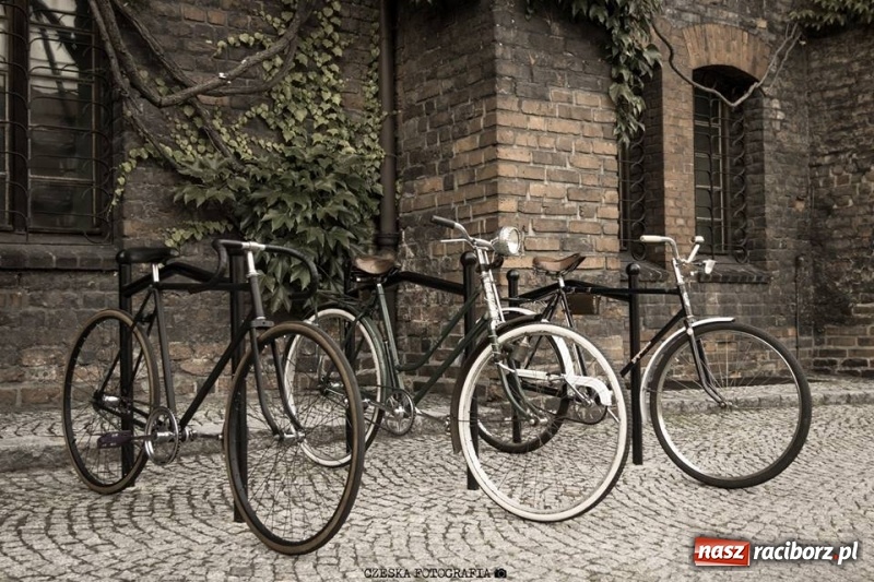 Zdjęcie w galerii na portalu naszraciborz.pl: Rowerem przez raciborski PRL... Magiczne zdjęcia znanych i nieznanych zakątków miasta wiadomości z regionu