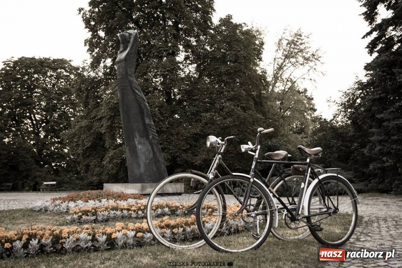 Zdjęcie w galerii na portalu naszraciborz.pl: Rowerem przez raciborski PRL... Magiczne zdjęcia znanych i nieznanych zakątków miasta wiadomości z regionu