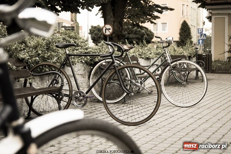 Zdjęcie w galerii na portalu naszraciborz.pl: Rowerem przez raciborski PRL... Magiczne zdjęcia znanych i nieznanych zakątków miasta wiadomości z regionu