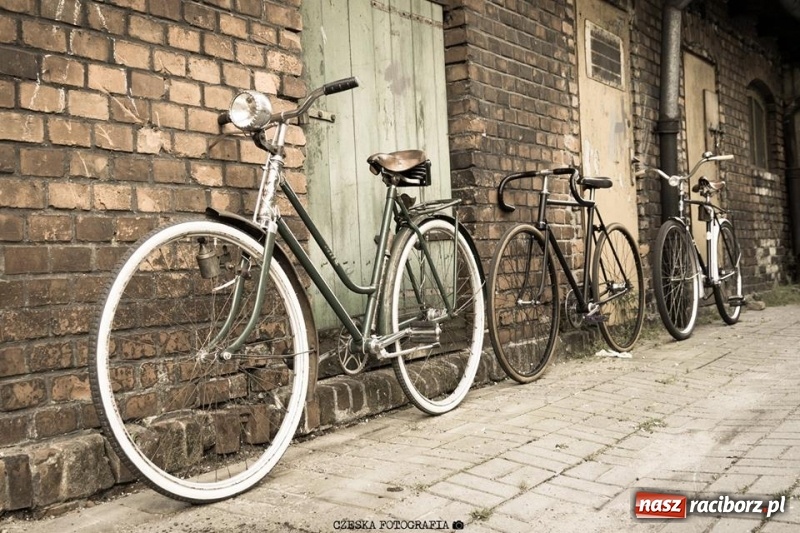 Zdjęcie w galerii na portalu naszraciborz.pl: Rowerem przez raciborski PRL... Magiczne zdjęcia znanych i nieznanych zakątków miasta wiadomości z regionu