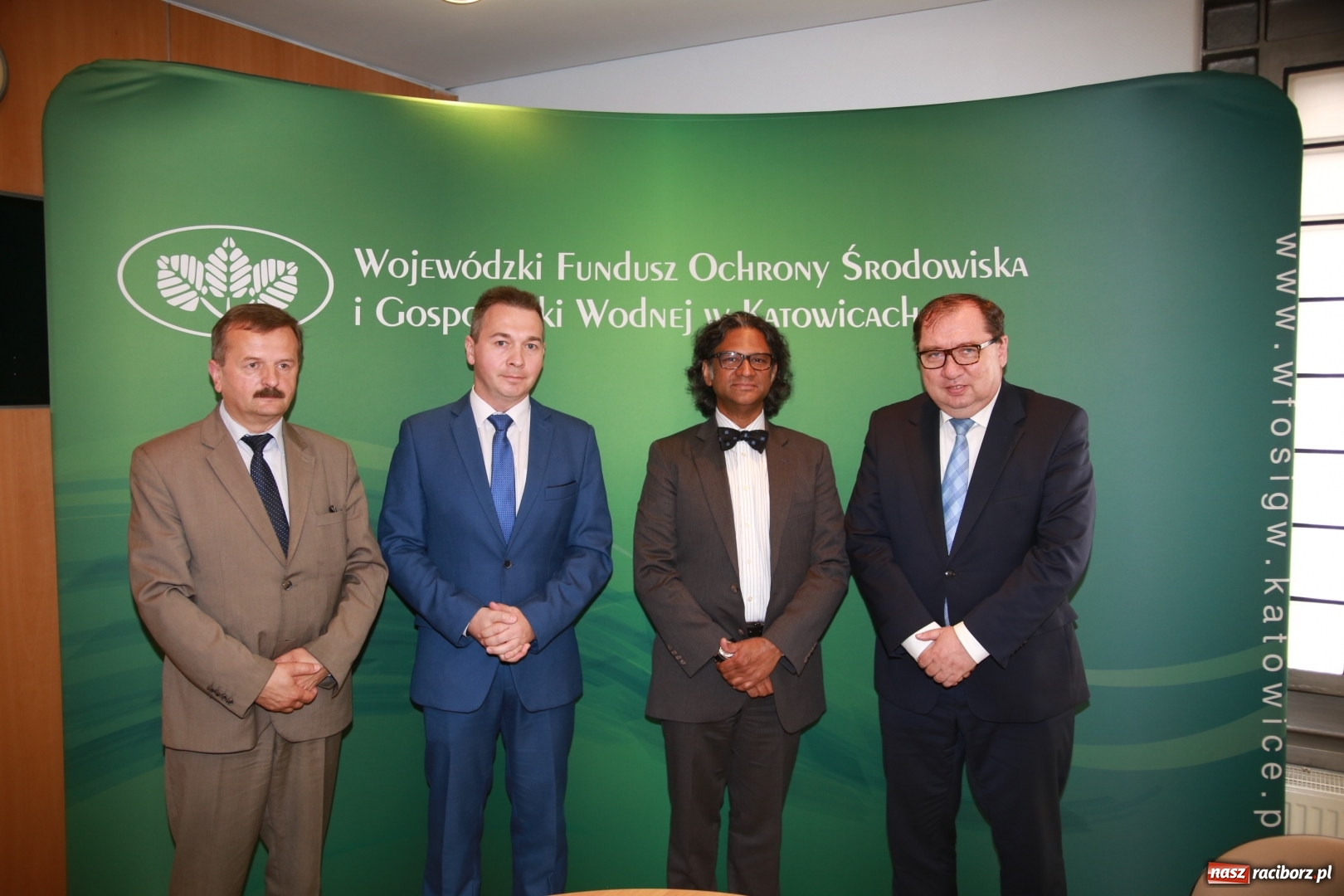 Zdjęcie w galerii na portalu naszraciborz.pl: Bank Światowy wspomoże walkę ze smogiem  wiadomości z regionu