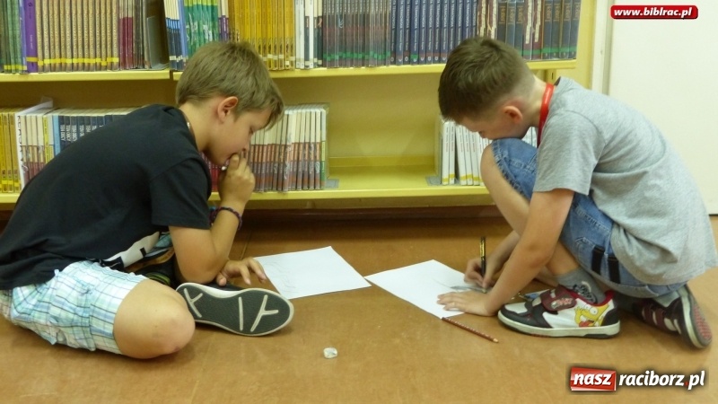 Zdjęcie w galerii na portalu naszraciborz.pl: Lato z biblioteką - w książnicy obchodzono Dzień Przyjaciela wiadomości z regionu