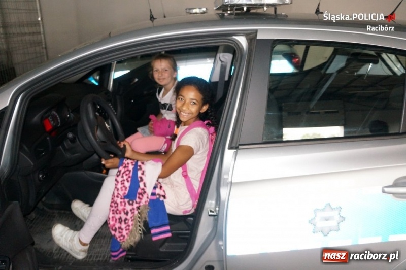 Zdjęcie w galerii na portalu naszraciborz.pl: Podczas półkolonii zobaczyli, jak pracują raciborscy policjanci  wiadomości z regionu
