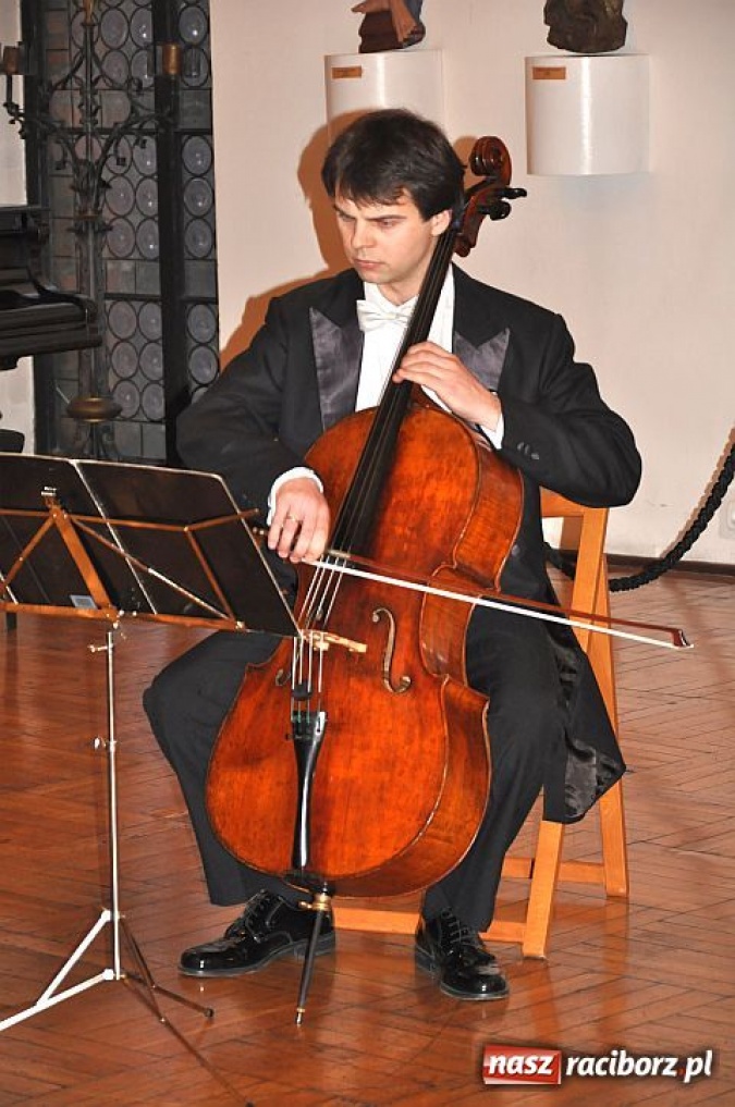 Zdjęcie w galerii na portalu naszraciborz.pl: Spotkanie fagotu ze smyczkami wiadomości z regionu