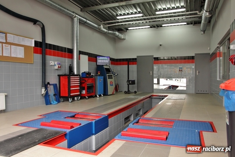 Zdjęcie w galerii na portalu naszraciborz.pl: Potrzebujesz wykonać przegląd pojazdu? Gdziekolwiek będziesz, pomoże ci Speed Car! wiadomości z regionu