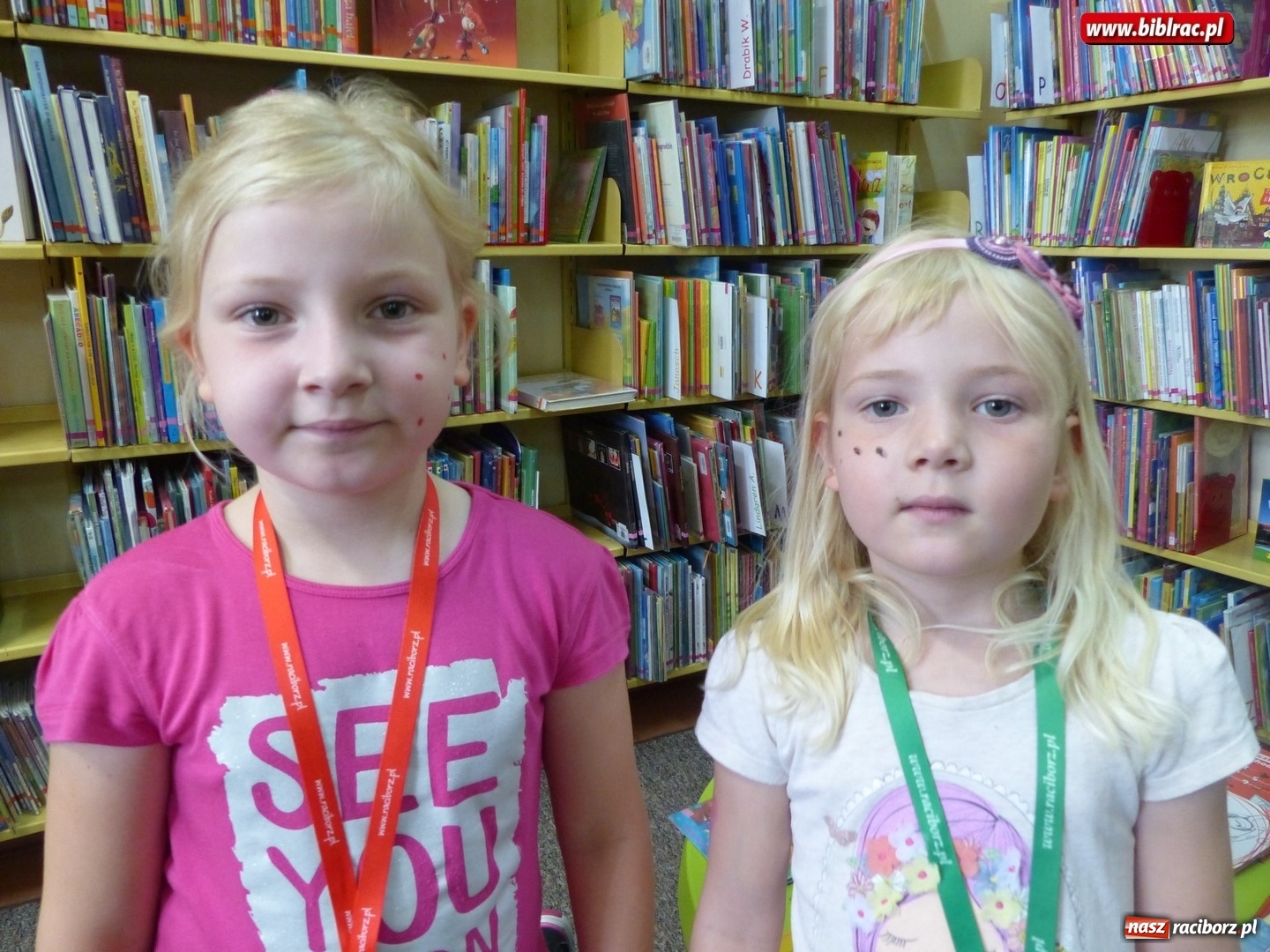 Zdjęcie w galerii na portalu naszraciborz.pl: Dzień Piegów, czyli kolejne nietypowe święto Lata z biblioteką wiadomości z regionu