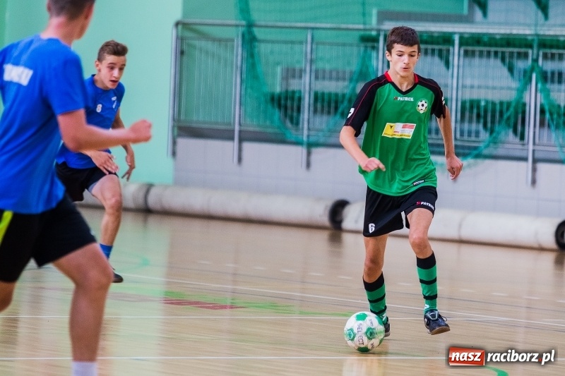 Zdjęcie w galerii na portalu naszraciborz.pl: Wakacyjny turniej halowej piłki nożnej wiadomości z regionu