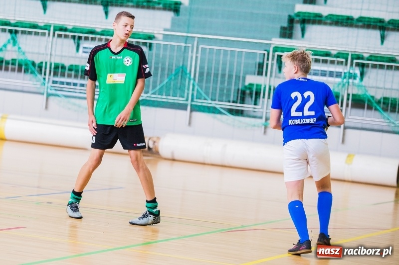 Zdjęcie w galerii na portalu naszraciborz.pl: Wakacyjny turniej halowej piłki nożnej wiadomości z regionu