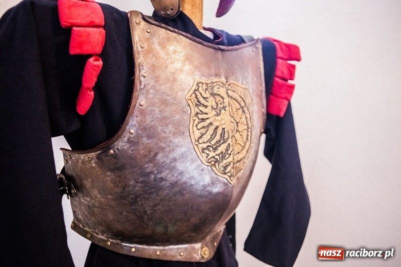 Zdjęcie w galerii na portalu naszraciborz.pl: Trzymano tu oskarżonych o czary. Mroczne miejsce w Raciborzu znów można oglądać  wiadomości z regionu