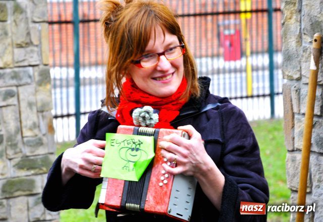 Zdjęcie w galerii na portalu naszraciborz.pl: Karramba, czyli latające żaby wiadomości z regionu