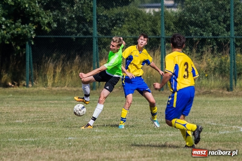 Zdjęcie w galerii na portalu naszraciborz.pl: Dziewięć goli w pierwszym sparingu Markowic wiadomości z regionu