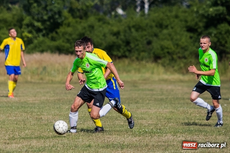 Zdjęcie w galerii na portalu naszraciborz.pl: Dziewięć goli w pierwszym sparingu Markowic wiadomości z regionu