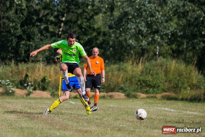 Zdjęcie w galerii na portalu naszraciborz.pl: Dziewięć goli w pierwszym sparingu Markowic wiadomości z regionu