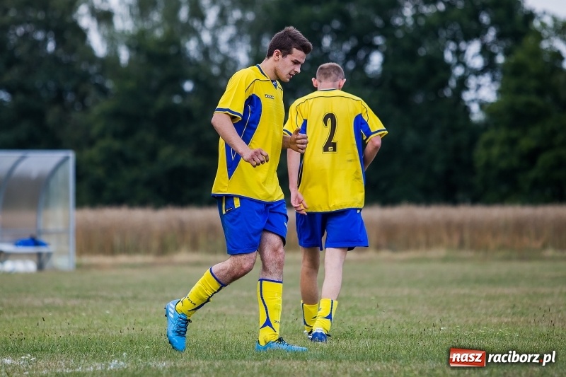 Zdjęcie w galerii na portalu naszraciborz.pl: Dziewięć goli w pierwszym sparingu Markowic wiadomości z regionu