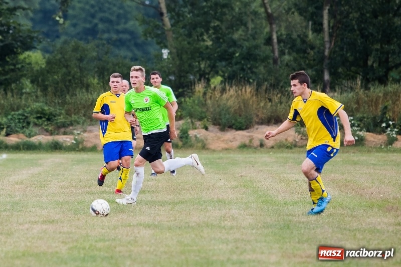 Zdjęcie w galerii na portalu naszraciborz.pl: Dziewięć goli w pierwszym sparingu Markowic wiadomości z regionu