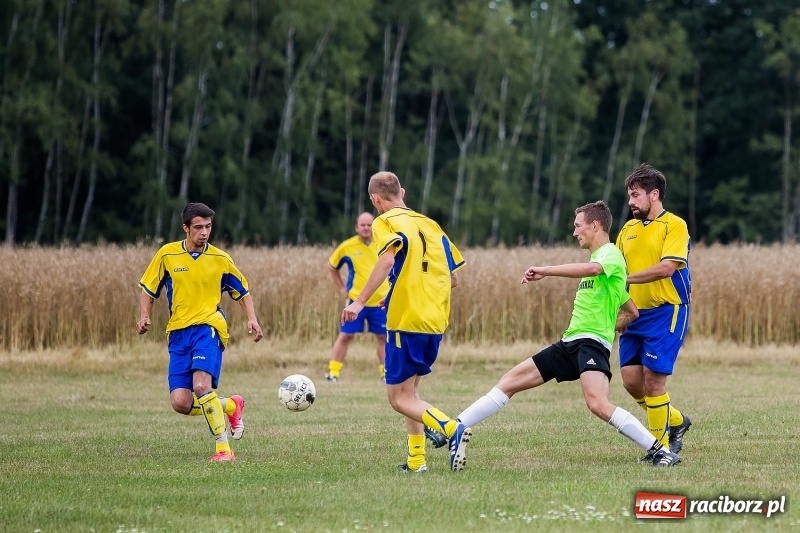Zdjęcie w galerii na portalu naszraciborz.pl: Dziewięć goli w pierwszym sparingu Markowic wiadomości z regionu