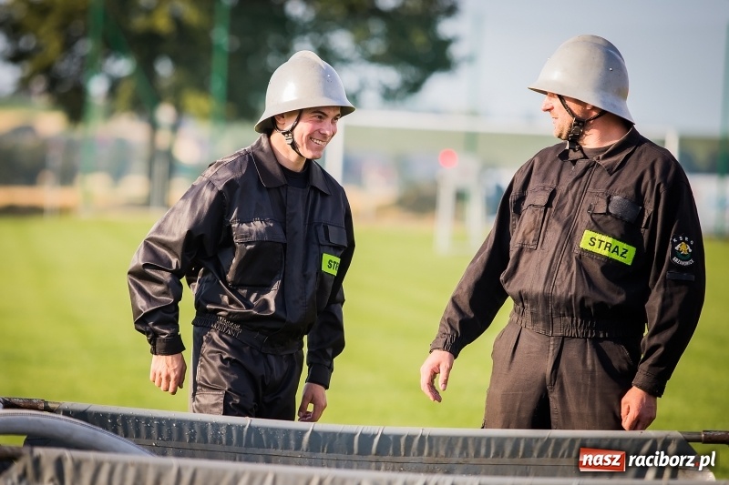 Zdjęcie w galerii na portalu naszraciborz.pl: Samborowice i Rudyszwałd z pucharem 110-lecia OSP Borucin wiadomości z regionu