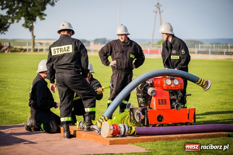 Zdjęcie w galerii na portalu naszraciborz.pl: Samborowice i Rudyszwałd z pucharem 110-lecia OSP Borucin wiadomości z regionu