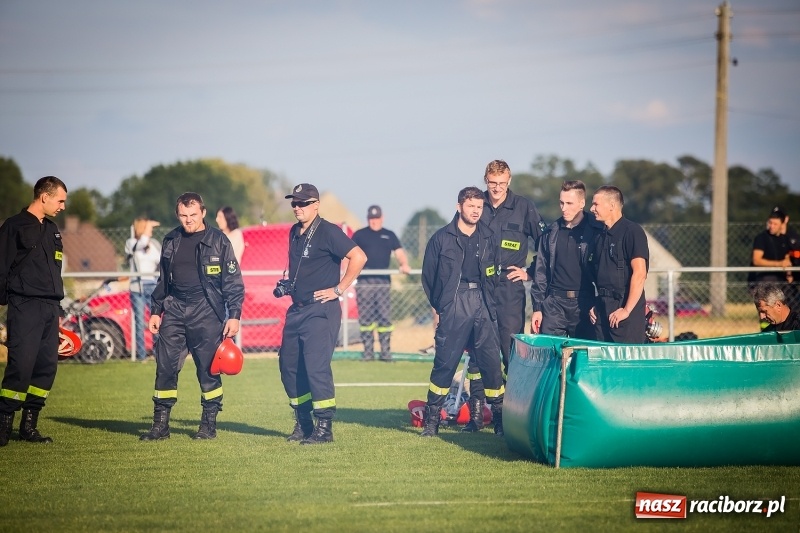 Zdjęcie w galerii na portalu naszraciborz.pl: Samborowice i Rudyszwałd z pucharem 110-lecia OSP Borucin wiadomości z regionu