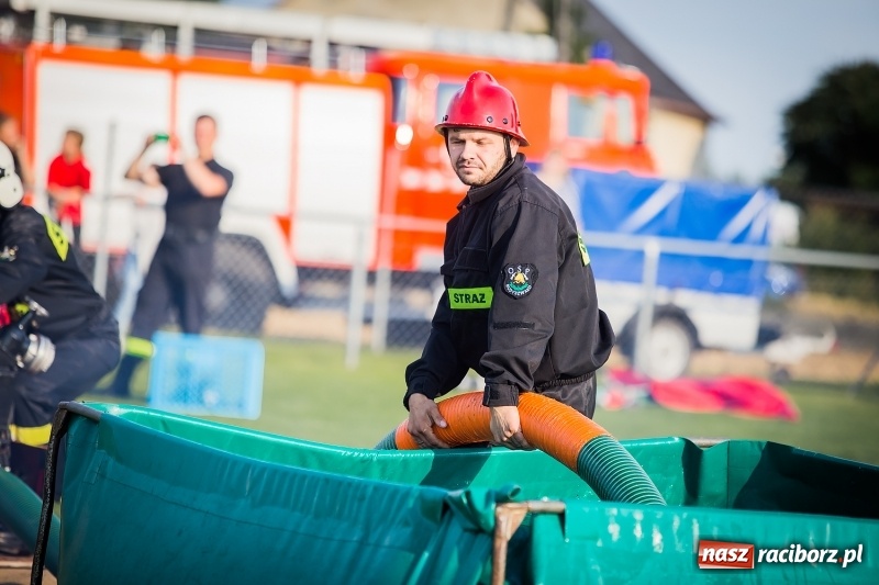 Zdjęcie w galerii na portalu naszraciborz.pl: Samborowice i Rudyszwałd z pucharem 110-lecia OSP Borucin wiadomości z regionu