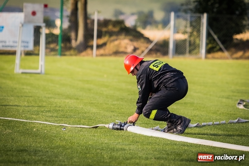Zdjęcie w galerii na portalu naszraciborz.pl: Samborowice i Rudyszwałd z pucharem 110-lecia OSP Borucin wiadomości z regionu