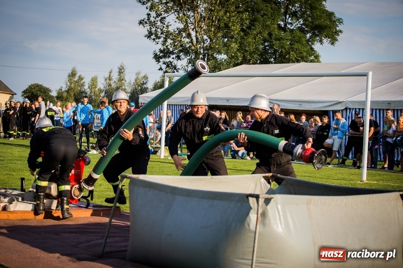 Zdjęcie w galerii na portalu naszraciborz.pl: Samborowice i Rudyszwałd z pucharem 110-lecia OSP Borucin wiadomości z regionu