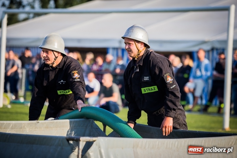 Zdjęcie w galerii na portalu naszraciborz.pl: Samborowice i Rudyszwałd z pucharem 110-lecia OSP Borucin wiadomości z regionu