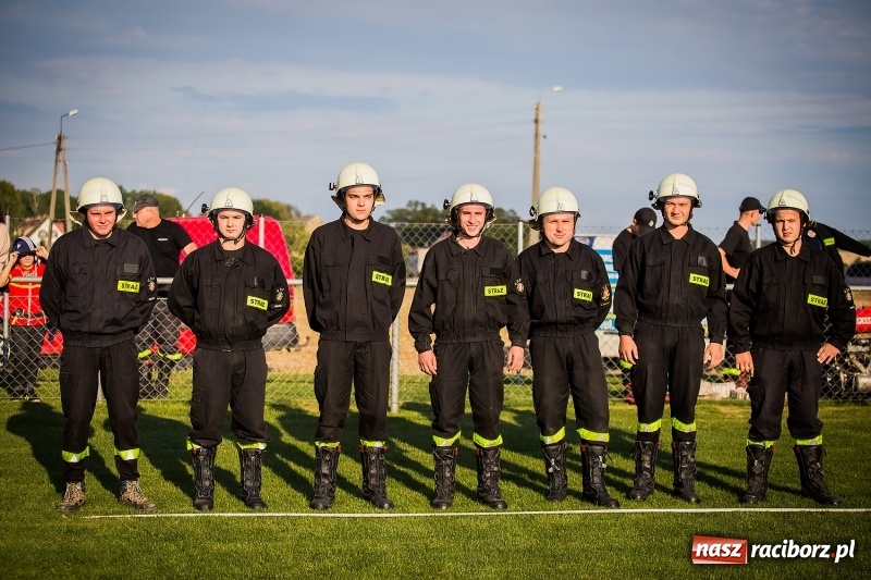 Zdjęcie w galerii na portalu naszraciborz.pl: Samborowice i Rudyszwałd z pucharem 110-lecia OSP Borucin wiadomości z regionu