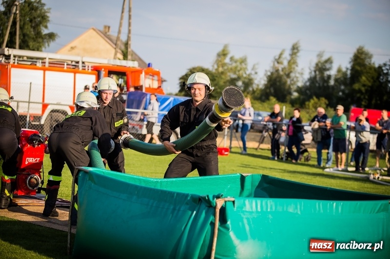 Zdjęcie w galerii na portalu naszraciborz.pl: Samborowice i Rudyszwałd z pucharem 110-lecia OSP Borucin wiadomości z regionu