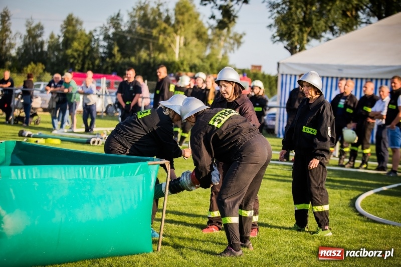 Zdjęcie w galerii na portalu naszraciborz.pl: Samborowice i Rudyszwałd z pucharem 110-lecia OSP Borucin wiadomości z regionu