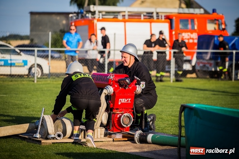 Zdjęcie w galerii na portalu naszraciborz.pl: Samborowice i Rudyszwałd z pucharem 110-lecia OSP Borucin wiadomości z regionu