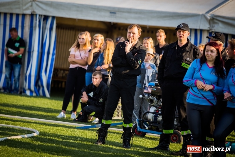 Zdjęcie w galerii na portalu naszraciborz.pl: Samborowice i Rudyszwałd z pucharem 110-lecia OSP Borucin wiadomości z regionu