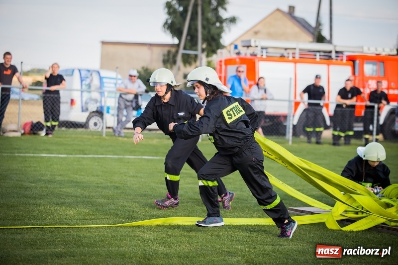 Zdjęcie w galerii na portalu naszraciborz.pl: Samborowice i Rudyszwałd z pucharem 110-lecia OSP Borucin wiadomości z regionu