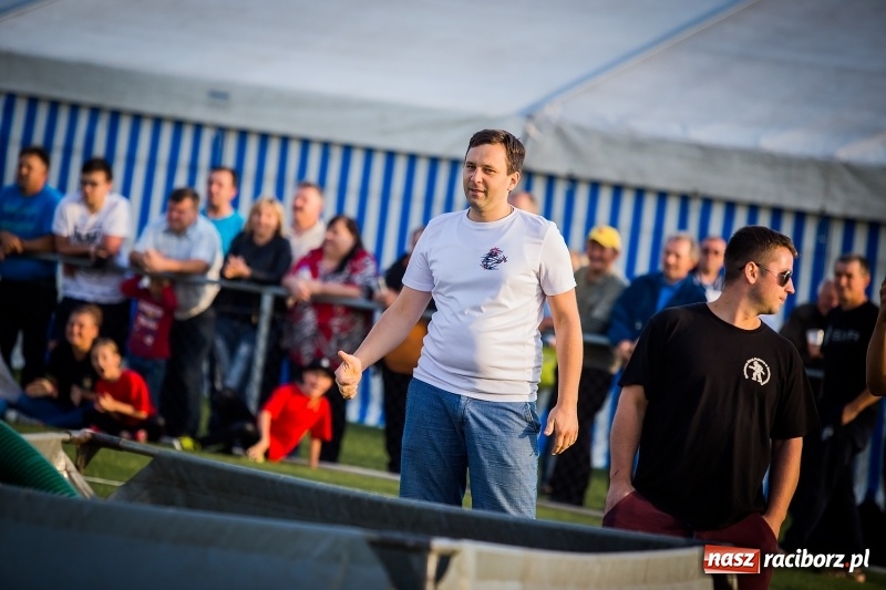 Zdjęcie w galerii na portalu naszraciborz.pl: Samborowice i Rudyszwałd z pucharem 110-lecia OSP Borucin wiadomości z regionu