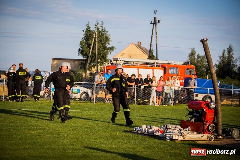 Zdjęcie w galerii na portalu naszraciborz.pl: Samborowice i Rudyszwałd z pucharem 110-lecia OSP Borucin wiadomości z regionu
