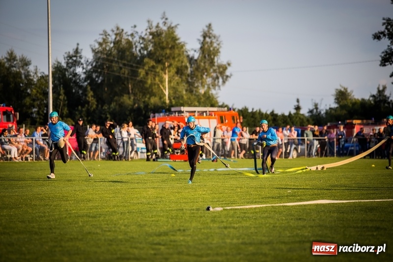 Zdjęcie w galerii na portalu naszraciborz.pl: Samborowice i Rudyszwałd z pucharem 110-lecia OSP Borucin wiadomości z regionu
