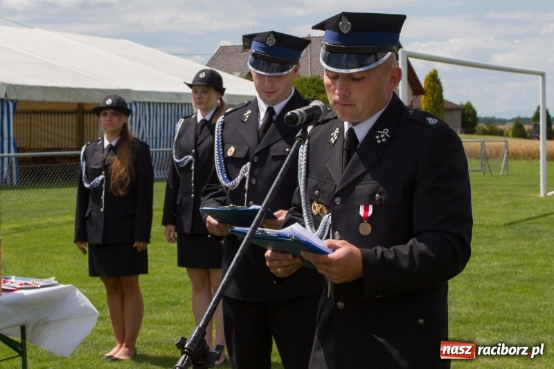 Zdjęcie w galerii na portalu naszraciborz.pl: 110 lat Ochotniczej Straży Pożarnej w Borucinie - dziś część oficjalna jubileuszu wiadomości z regionu