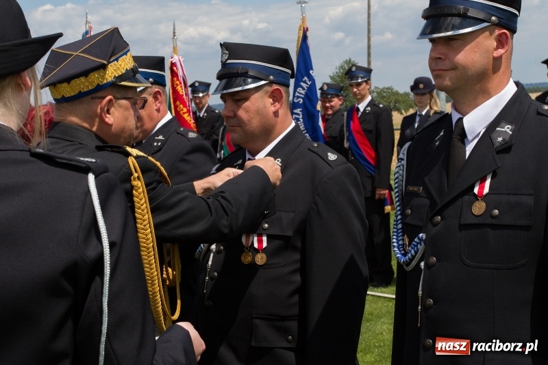 Zdjęcie w galerii na portalu naszraciborz.pl: 110 lat Ochotniczej Straży Pożarnej w Borucinie - dziś część oficjalna jubileuszu wiadomości z regionu