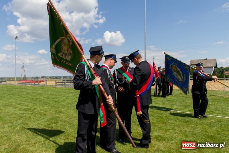 Zdjęcie w galerii na portalu naszraciborz.pl: 110 lat Ochotniczej Straży Pożarnej w Borucinie - dziś część oficjalna jubileuszu wiadomości z regionu