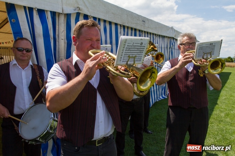 Zdjęcie w galerii na portalu naszraciborz.pl: 110 lat Ochotniczej Straży Pożarnej w Borucinie - dziś część oficjalna jubileuszu wiadomości z regionu