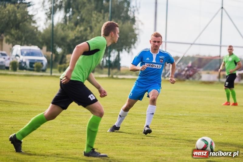 Zdjęcie w galerii na portalu naszraciborz.pl: Festynowe granie w Kornowacu. Naprzód Borucin minimalnie lepszy od gospodarzy wiadomości z regionu