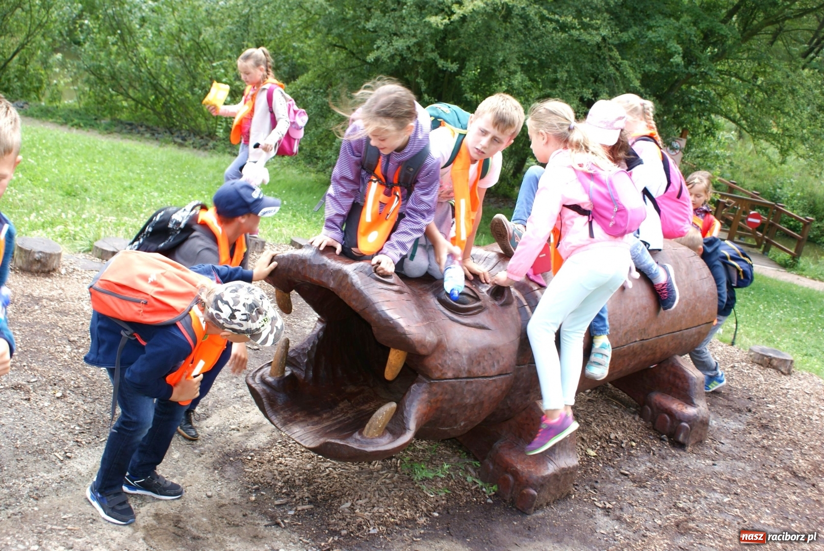 Zdjęcie w galerii na portalu naszraciborz.pl: Mnóstwo atrakcji podczas trzeciego tygodnia wakacji z klubem SM Nowoczesna wiadomości z regionu