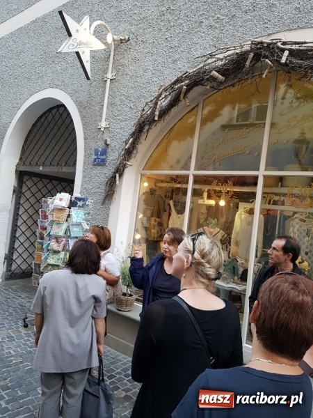 Zdjęcie w galerii na portalu naszraciborz.pl: Nauczycielka ze szkoły w Kobyli na szkoleniu w Ratyzbonie  wiadomości z regionu