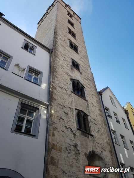 Zdjęcie w galerii na portalu naszraciborz.pl: Nauczycielka ze szkoły w Kobyli na szkoleniu w Ratyzbonie  wiadomości z regionu