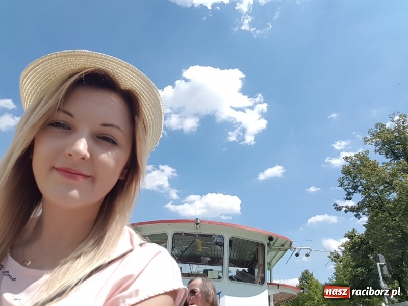 Zdjęcie w galerii na portalu naszraciborz.pl: Nauczycielka ze szkoły w Kobyli na szkoleniu w Ratyzbonie  wiadomości z regionu