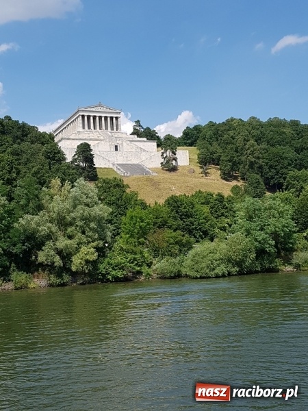 Zdjęcie w galerii na portalu naszraciborz.pl: Nauczycielka ze szkoły w Kobyli na szkoleniu w Ratyzbonie  wiadomości z regionu