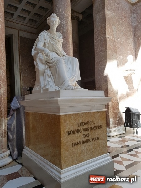 Zdjęcie w galerii na portalu naszraciborz.pl: Nauczycielka ze szkoły w Kobyli na szkoleniu w Ratyzbonie  wiadomości z regionu